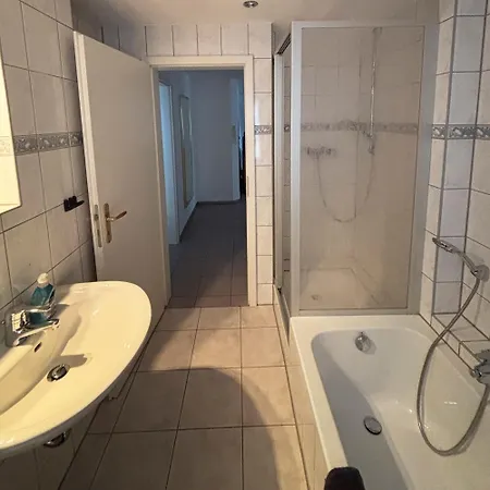 Stuetz-punkt * אוברוויזנטל